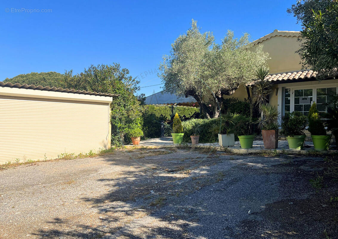 Maison à GASSIN