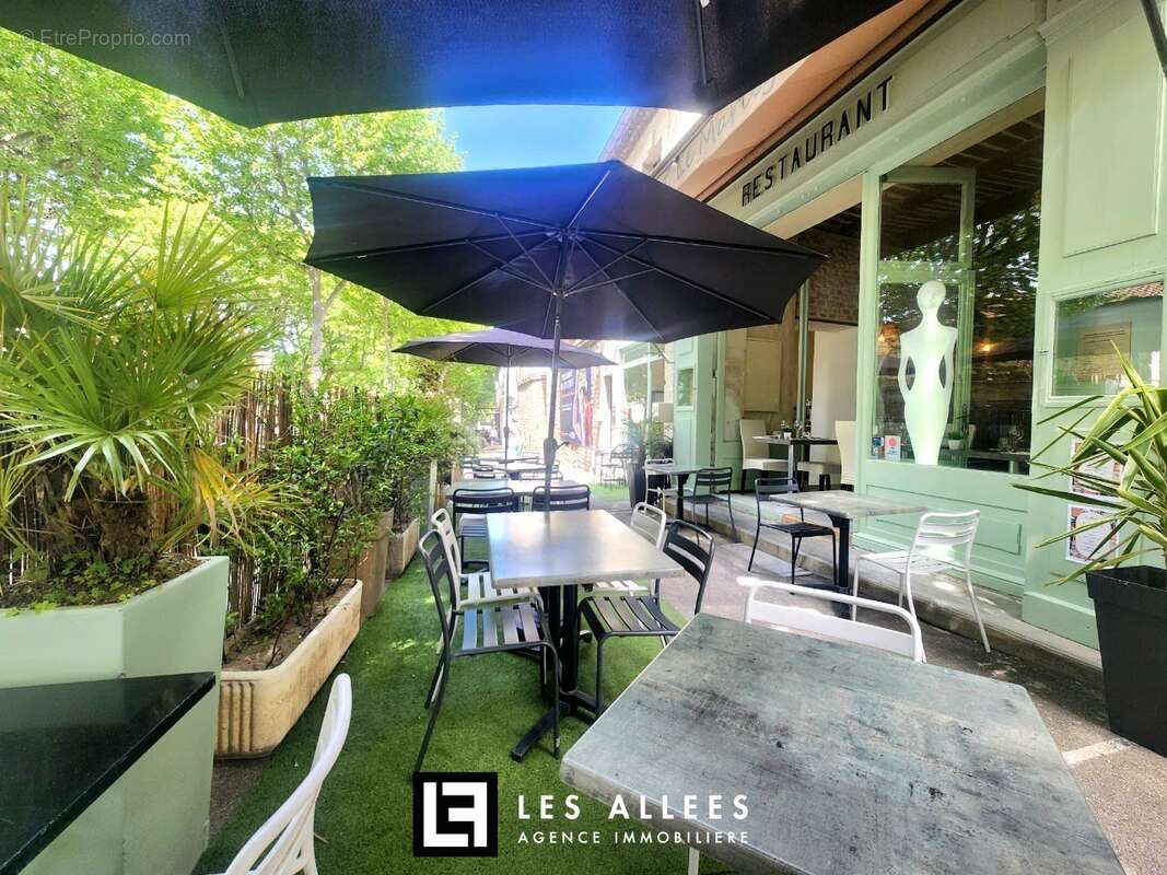 Commerce à SAINT-REMY-DE-PROVENCE