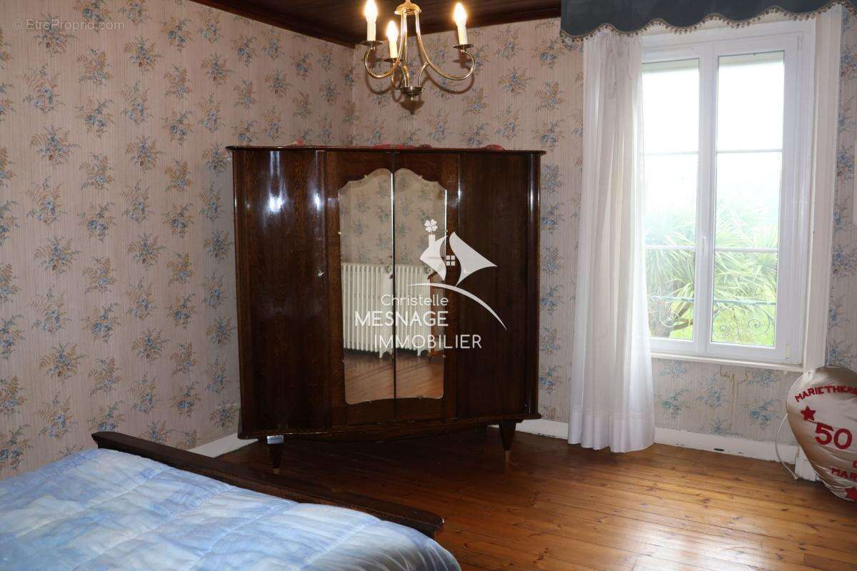 Maison à SAINT-PIERRE-DE-PLESGUEN