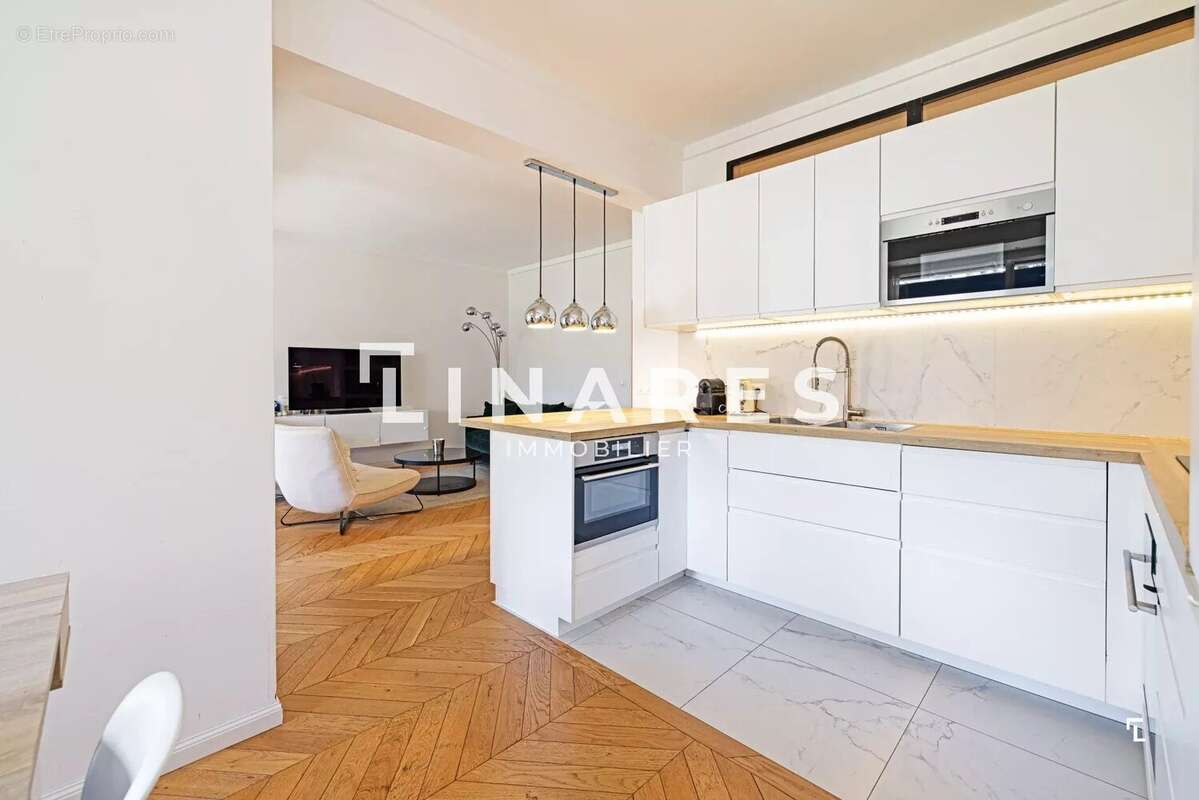 Appartement à MARSEILLE-8E