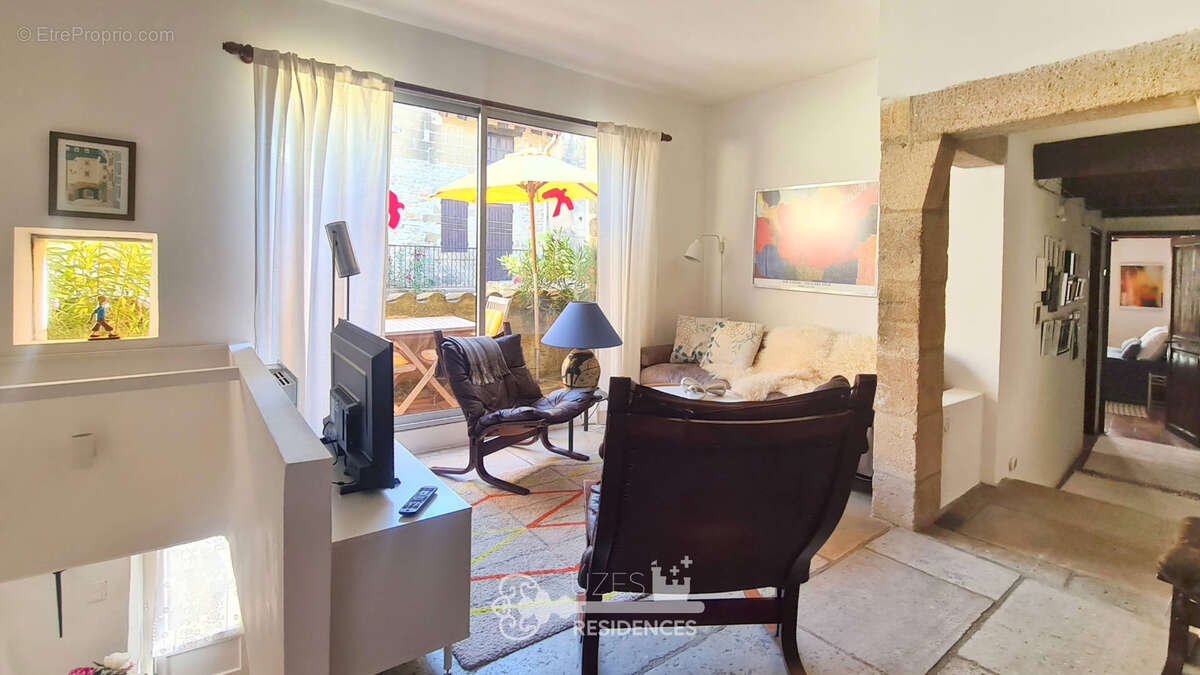 Maison de village rénovée avec 3 terrasses à 5 minutes d'Uzès - photo 6