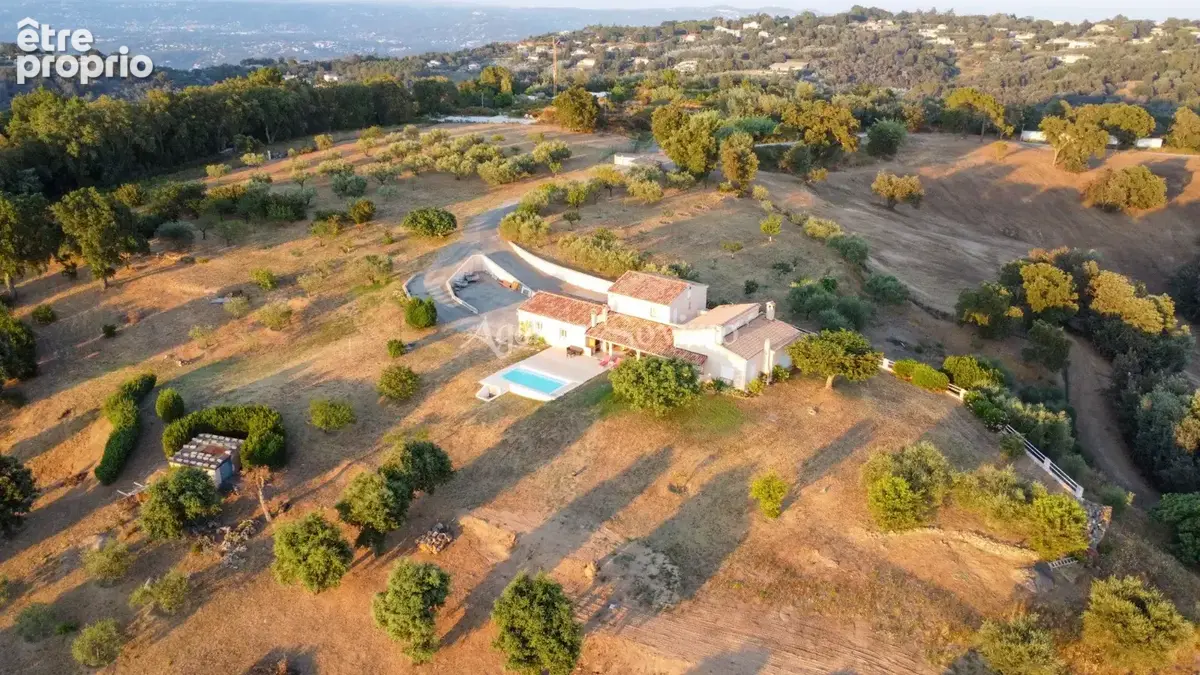 Photo Maison à Tanneron au prix de 1 670 000€