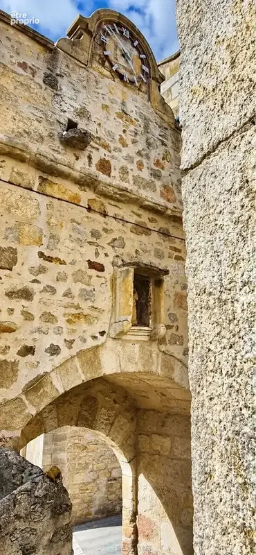 Maison de caractere lovee au coeur de montpeyroux, plus beau village de france - photo 22