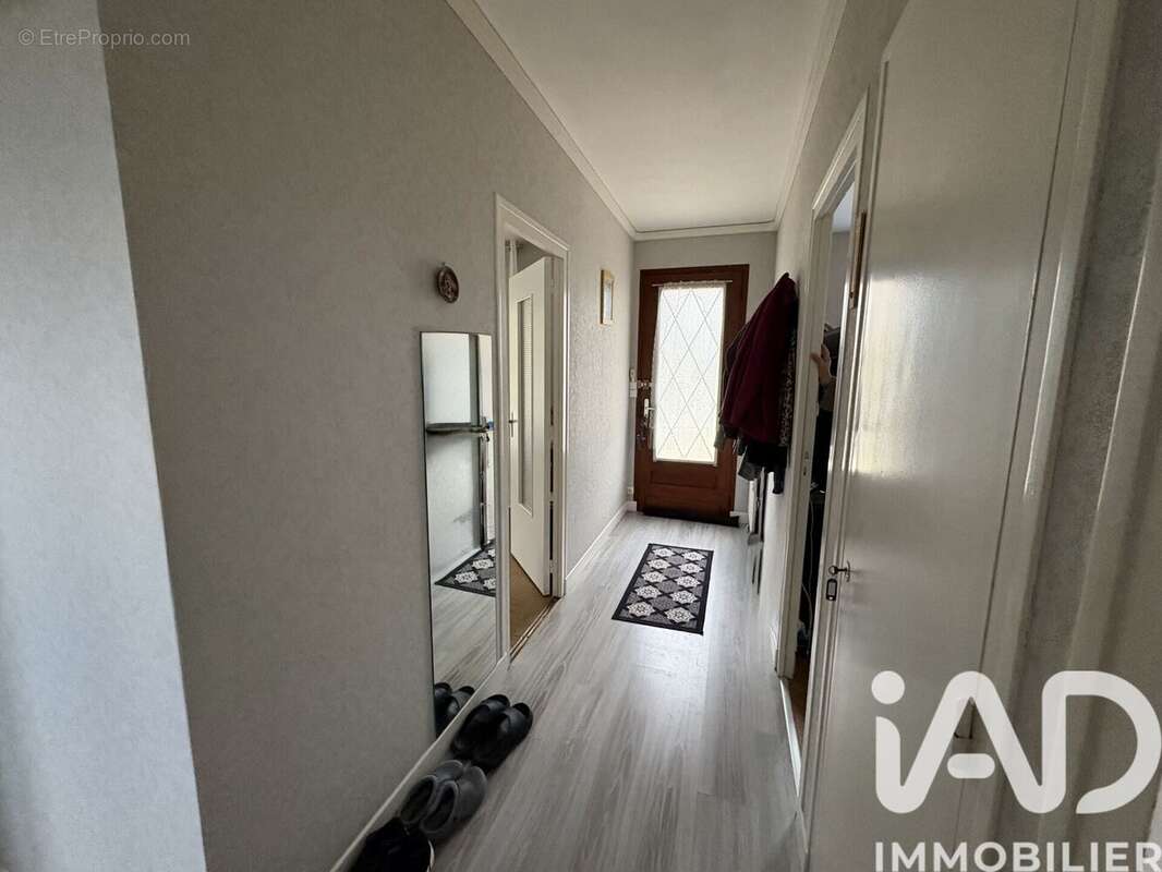Maison 65 m² à Villenauxe-La-Grande  - photo 3