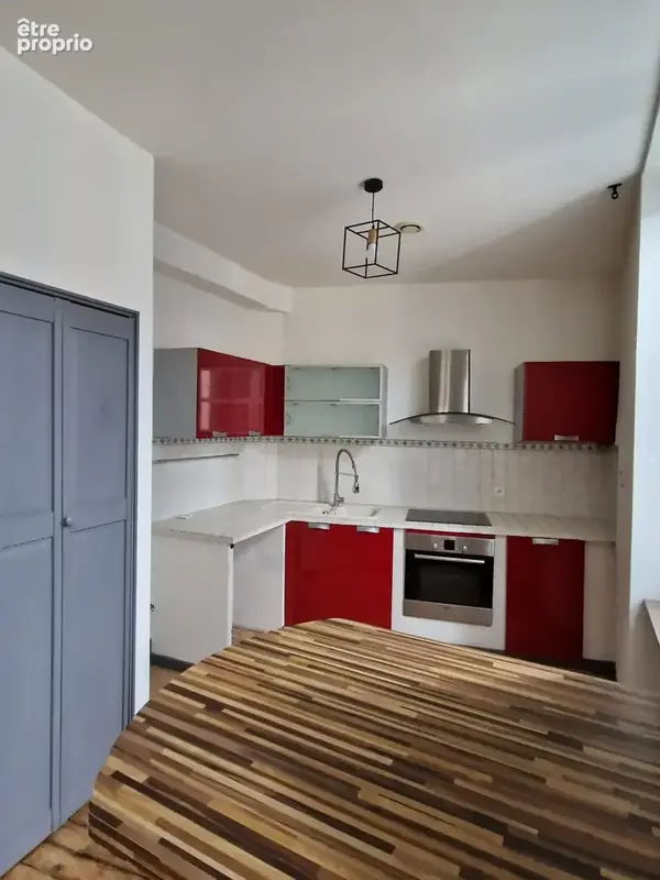 Appartement de charme avec petit balcon   Centre Bourg-de-Péage  Faibles charges - photo 5