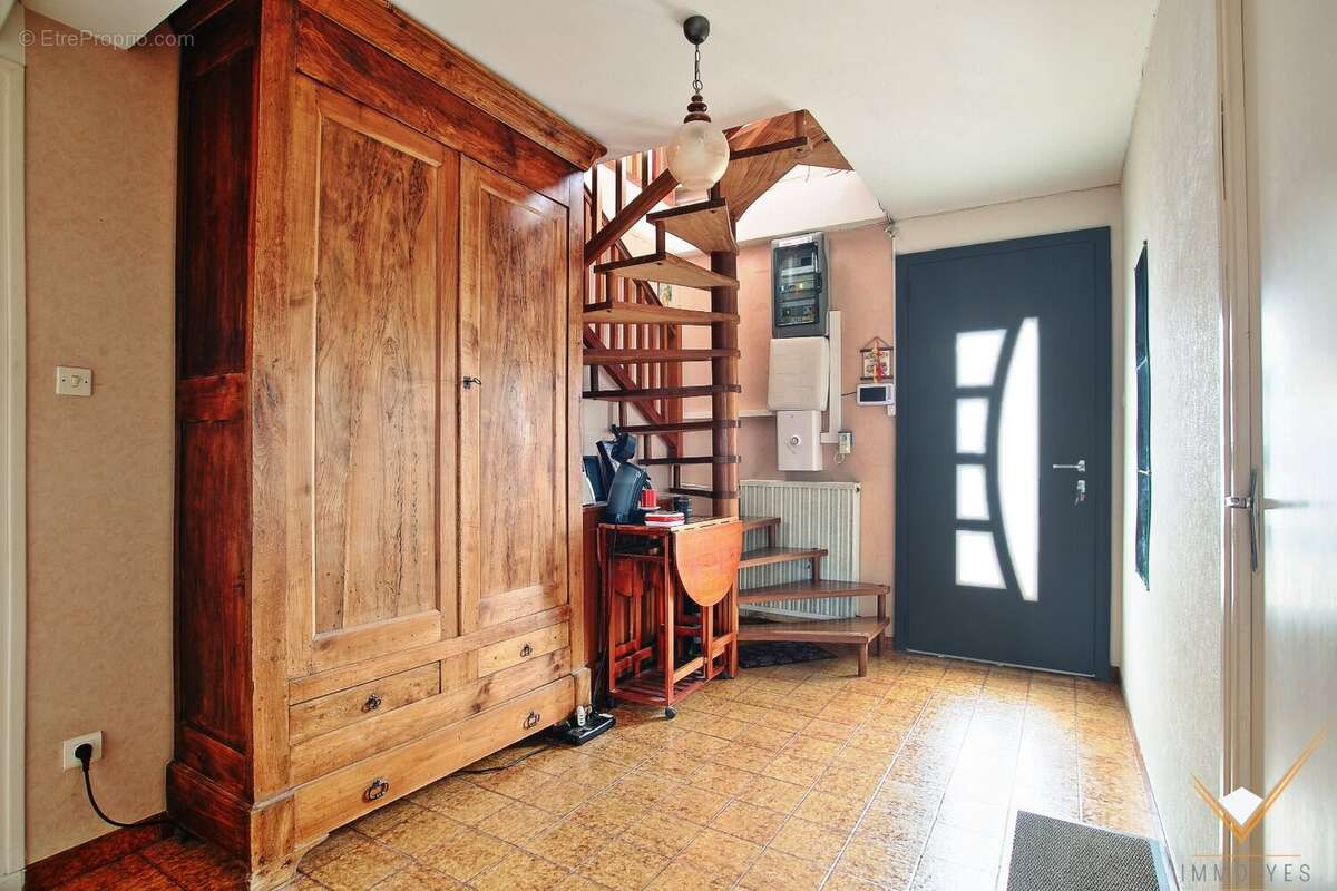 Maison à VILLENEUVE-TOLOSANE