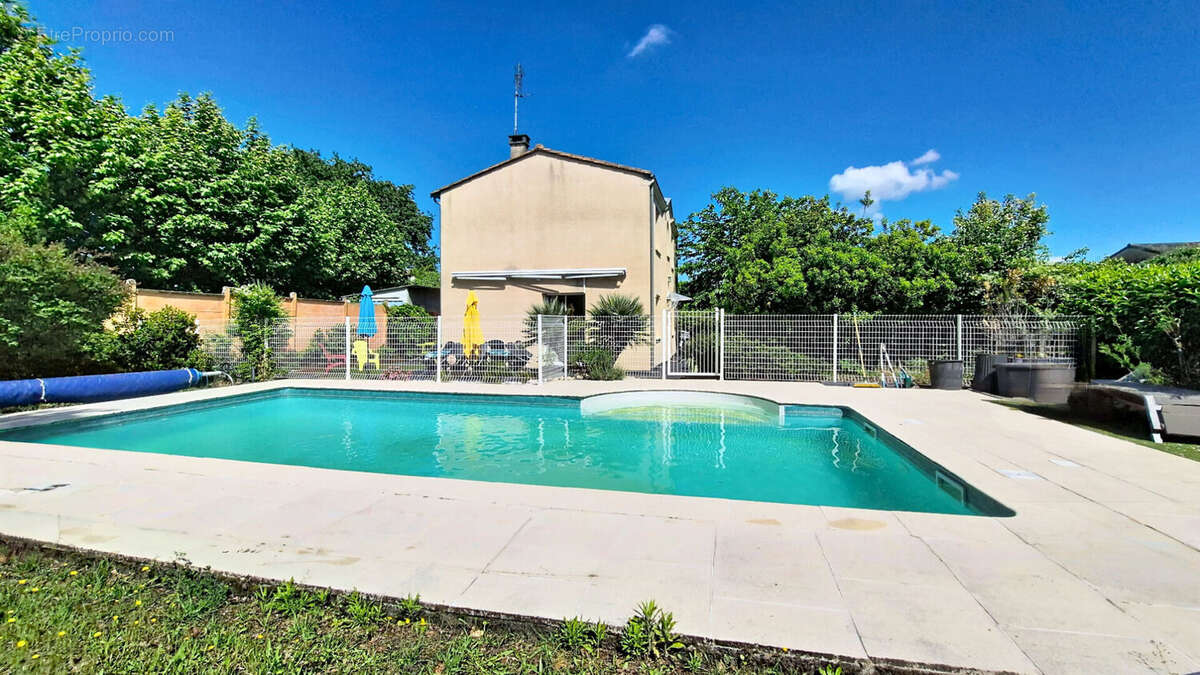 Maison à PESSAC