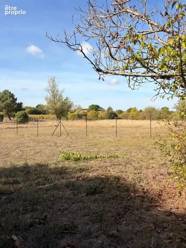Terrain 750 m² à vendre à Saint-Germain-Du-Puch (33750) - photo 2