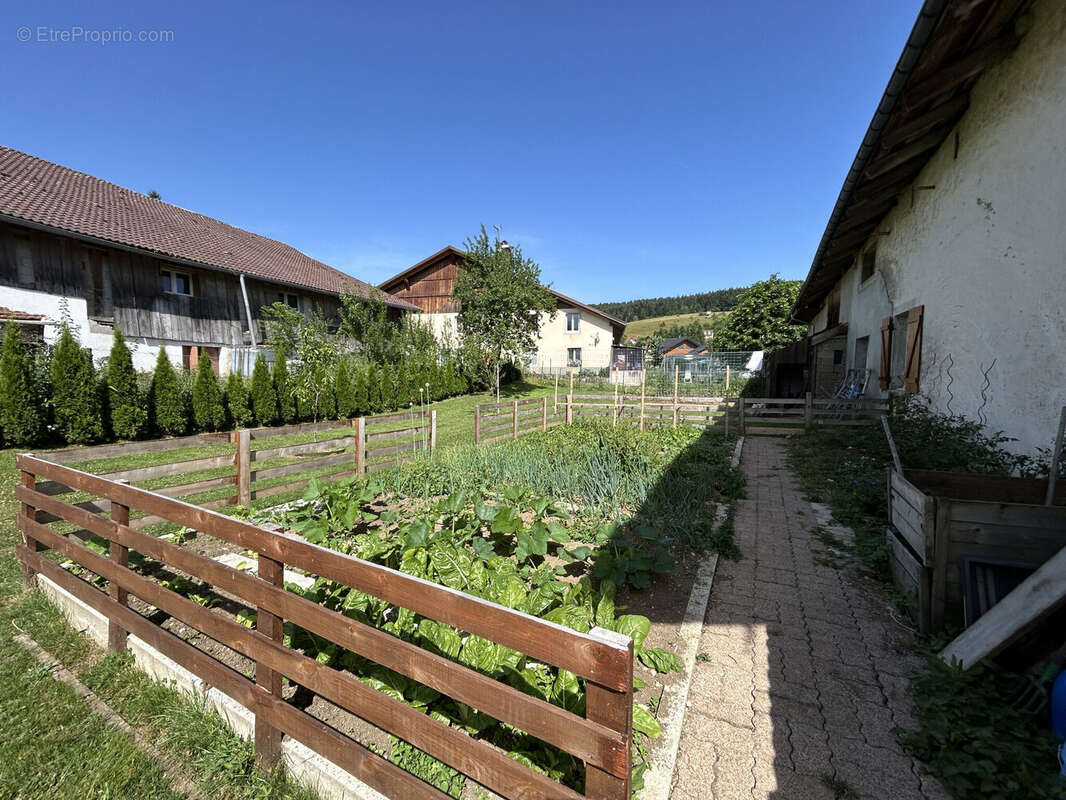 Photo 5 - Maison à GUYANS-VENNES