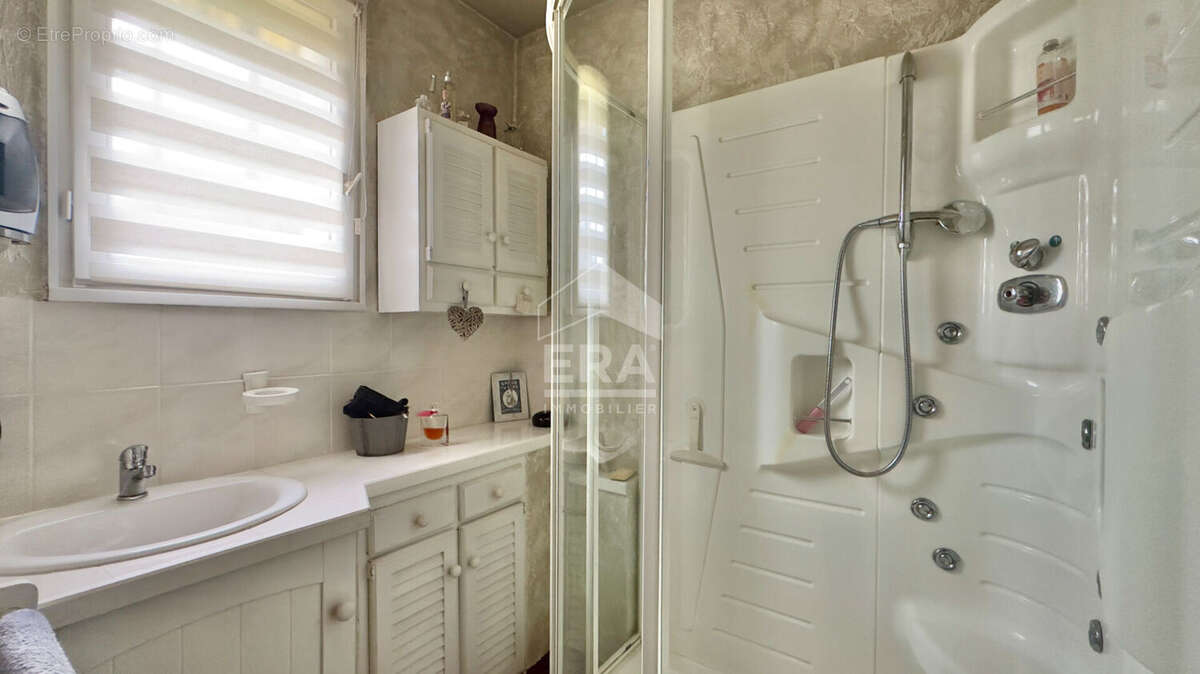 Maison à VIRY-CHATILLON