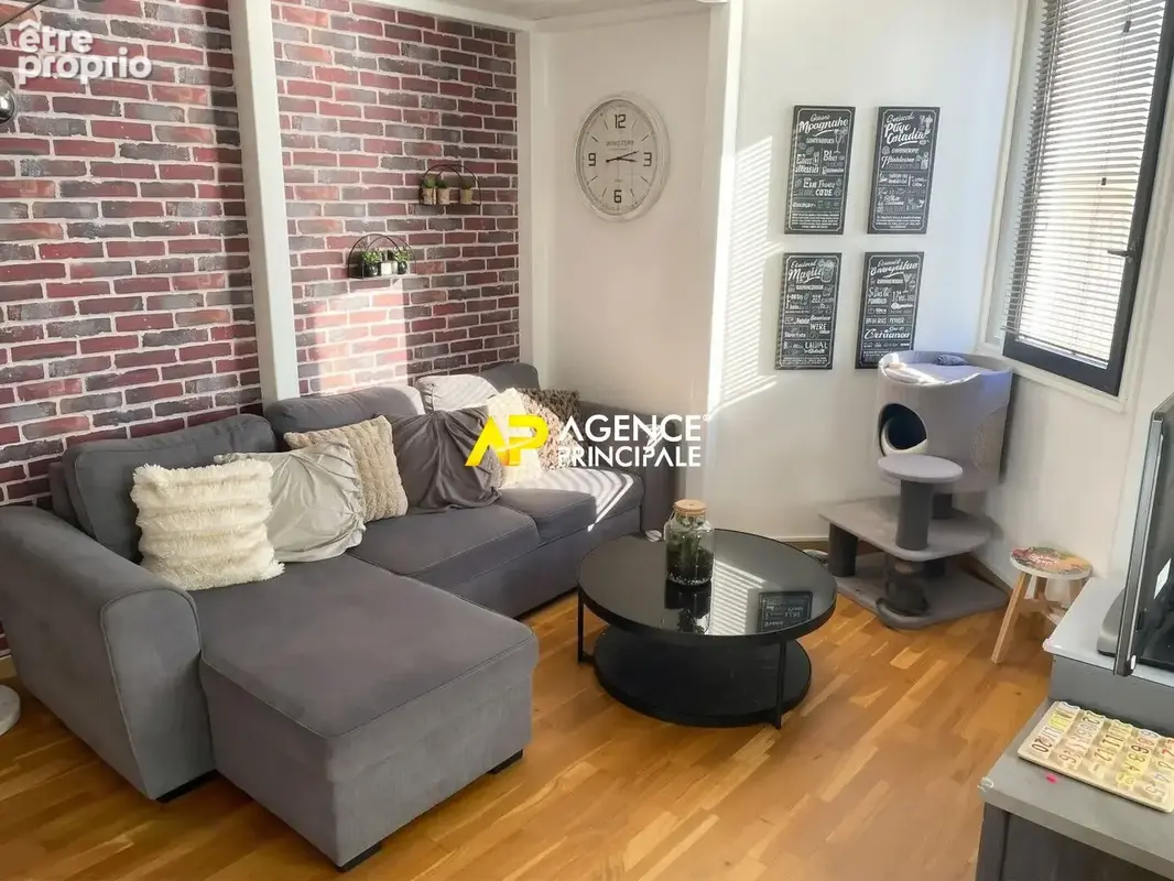 Sartrouville - Le Fresnay Vieux Pays - Appartement 5 pièces 96.64 m2 - photo 6