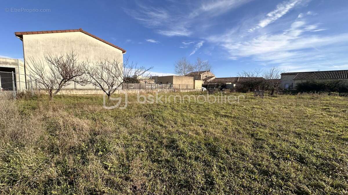 Terrain à BOURG-LES-VALENCE