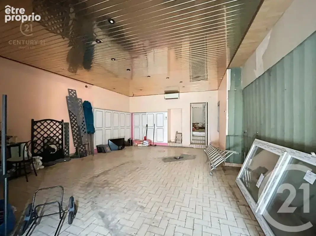 Local commercial - photo 3