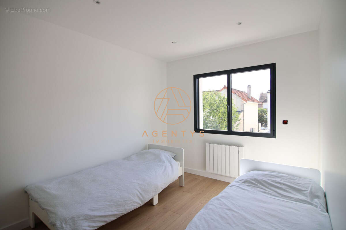 Maison à ORMESSON-SUR-MARNE