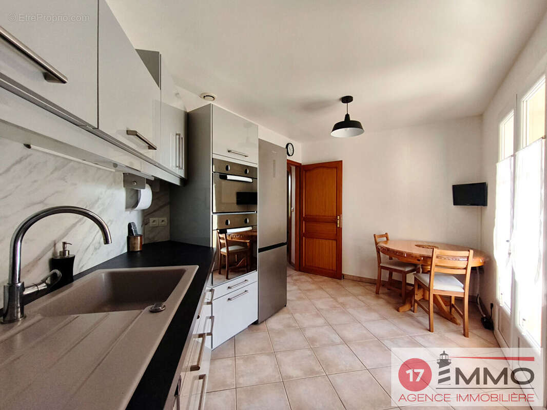 Maison familiale 5 chambres sur une magnifique parcelle de 1 169 m² - photo 4