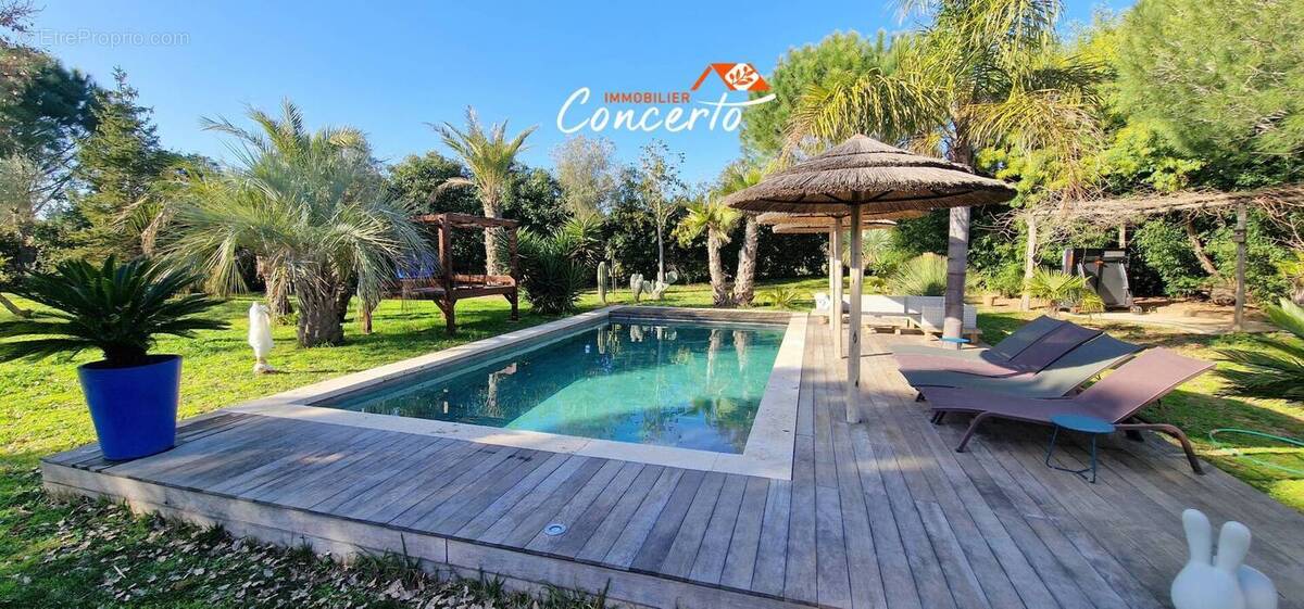 Autre à SAINT-RAPHAEL