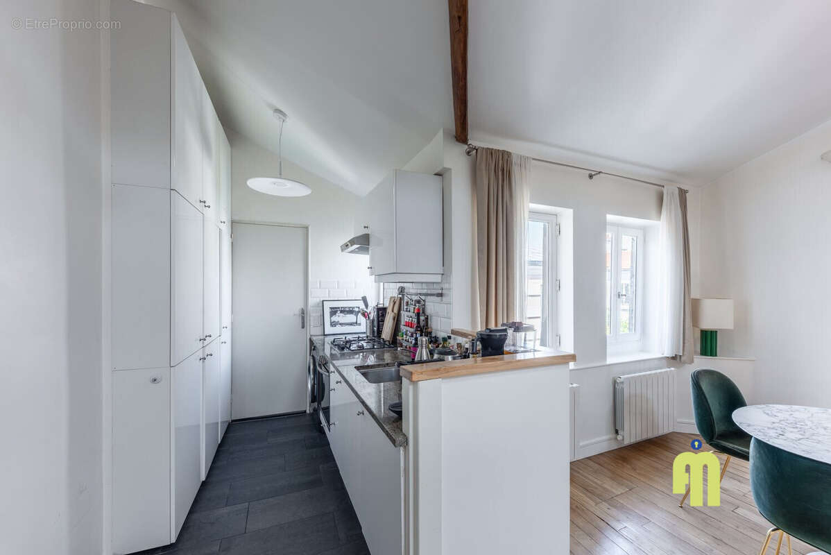 Appartement 52 m² à Paris-17e  - photo 4