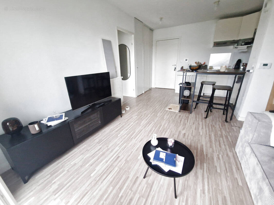 Appartement à VILLENAVE-D&#039;ORNON