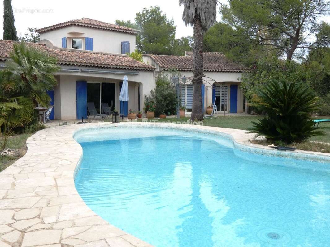 Maison à LE CANNET-DES-MAURES