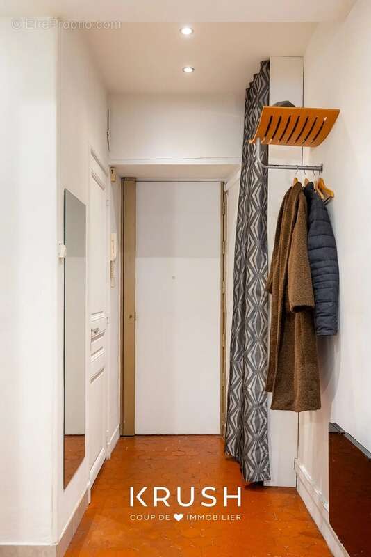 Appartement à MARSEILLE-1E