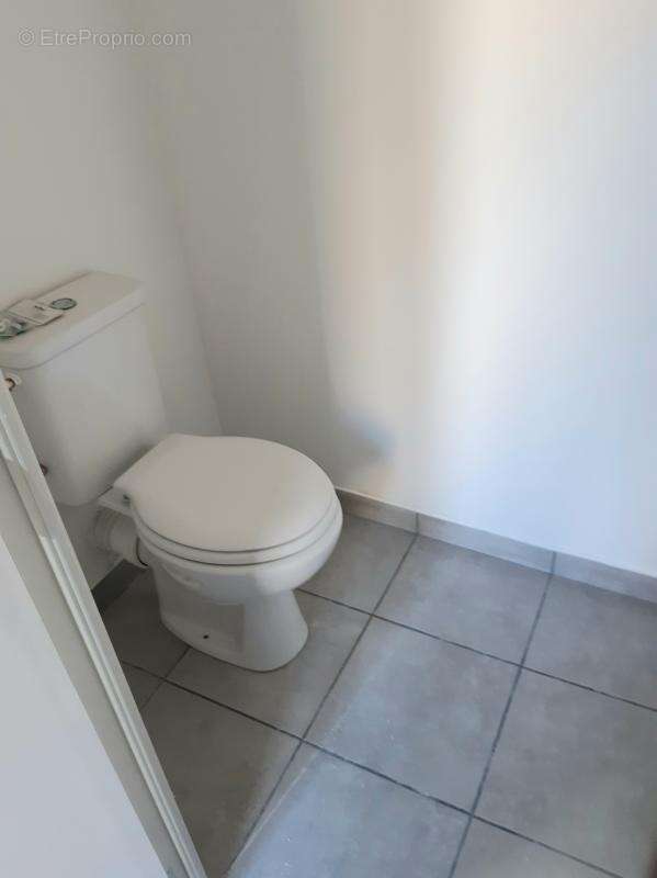Maison 140 m² à Charnat  - photo 14