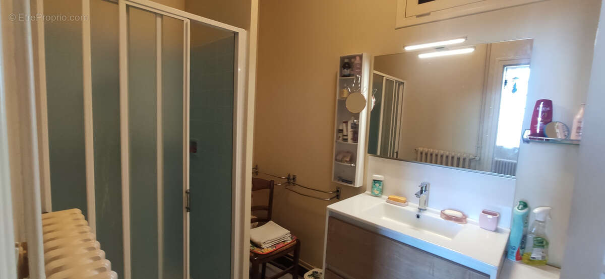Appartement à SAINT-LAURENT-NOUAN