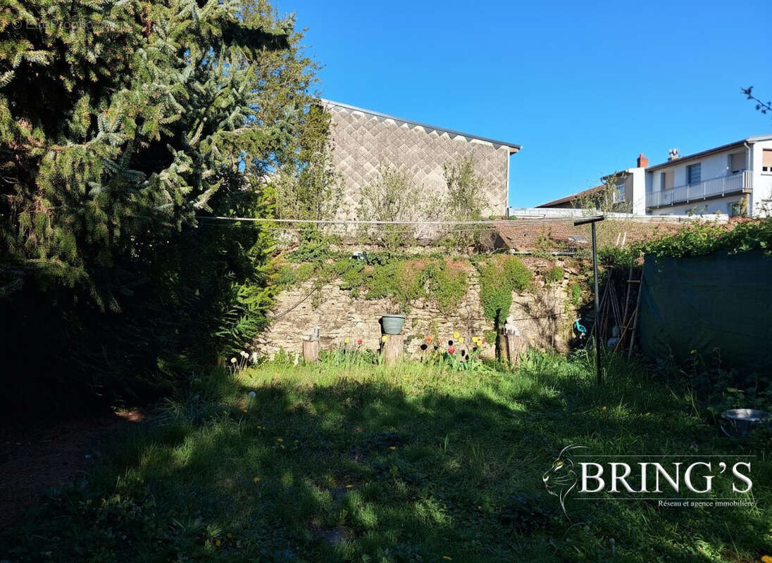 Appartement à LONGEVILLE-LES-METZ