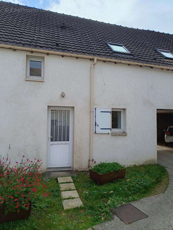 Appartement à ELANCOURT