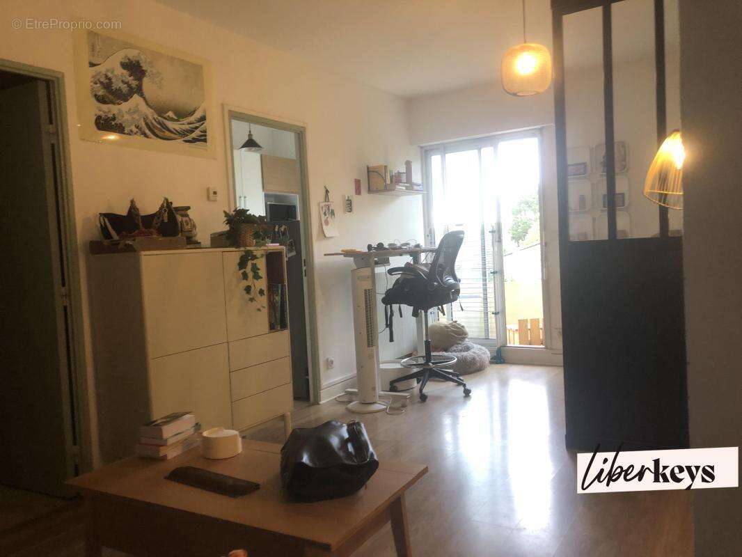 T1bis de 32m² avec cave, proche du Parc bordelais - photo 4