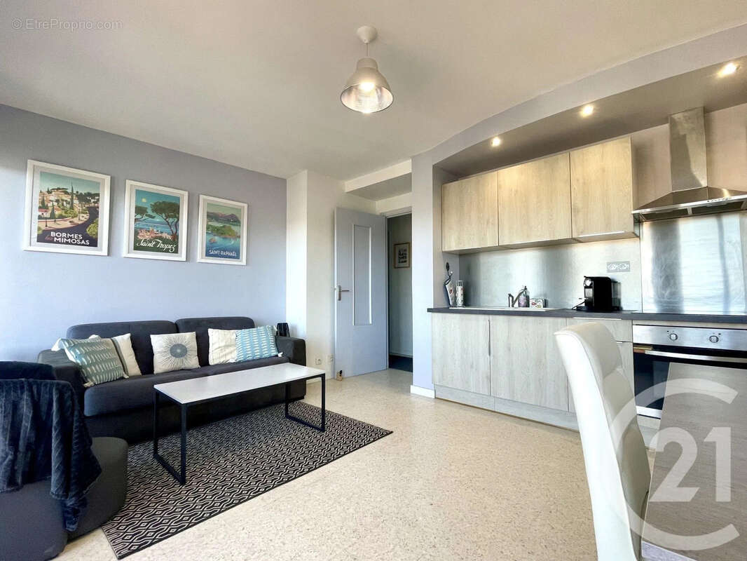 Appartement à LE LAVANDOU