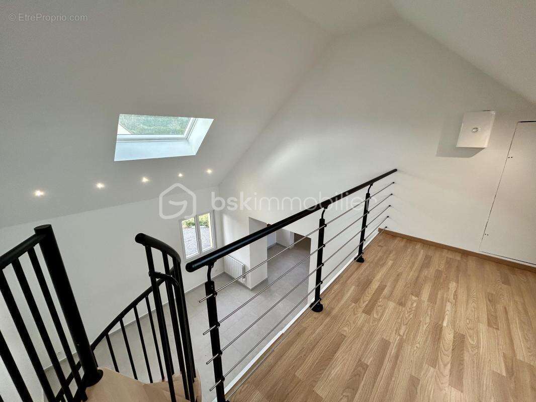 Maison à MONTEREAU-FAULT-YONNE