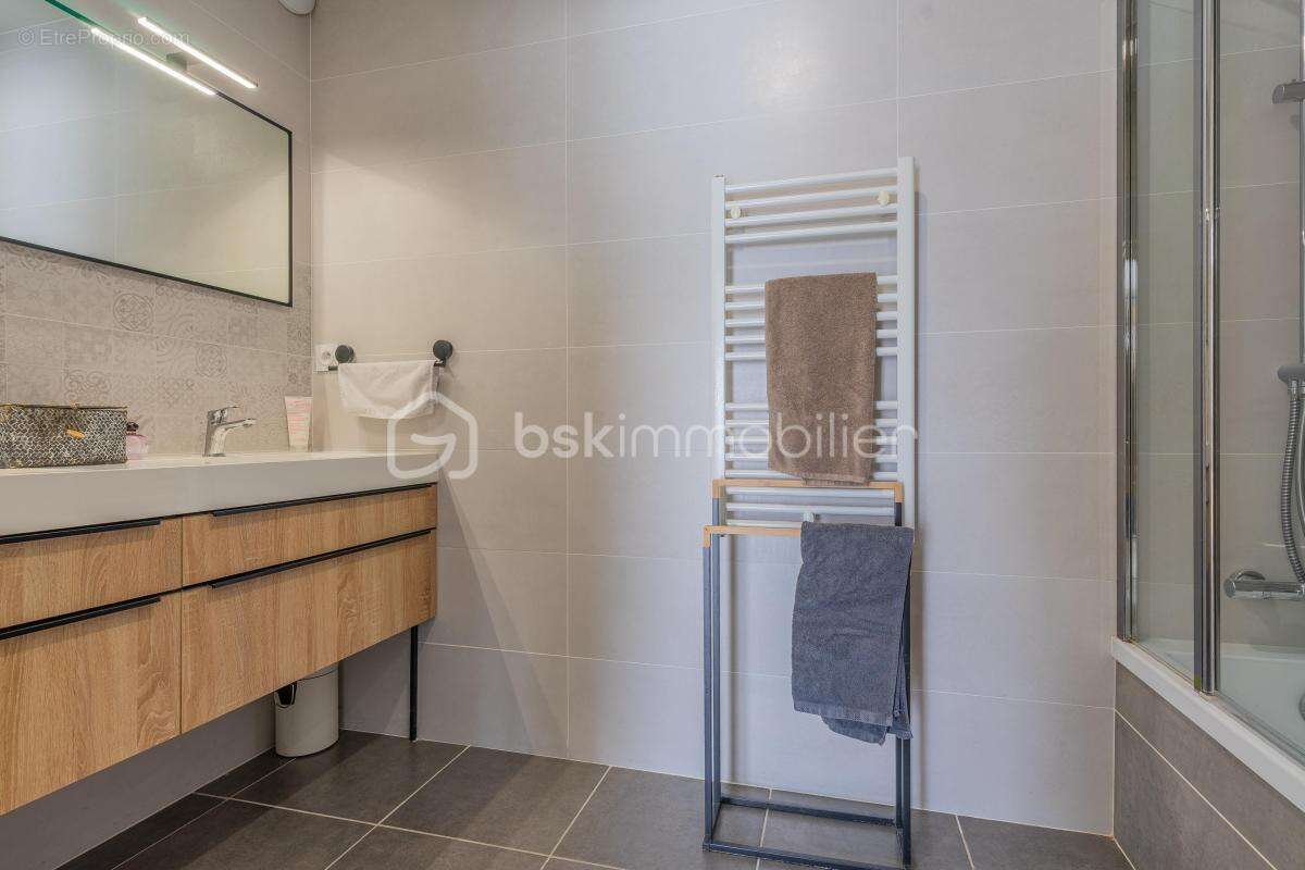 Appartement à EPAGNY