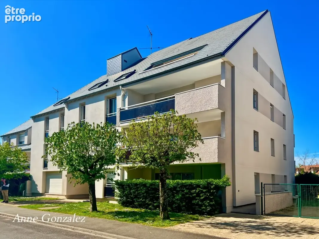 OLIVET Centre, à vendre au troisième et dernier étage avec ascenceur d'une Résidence sécurisée et calme, grand appartement lumin - photo 2