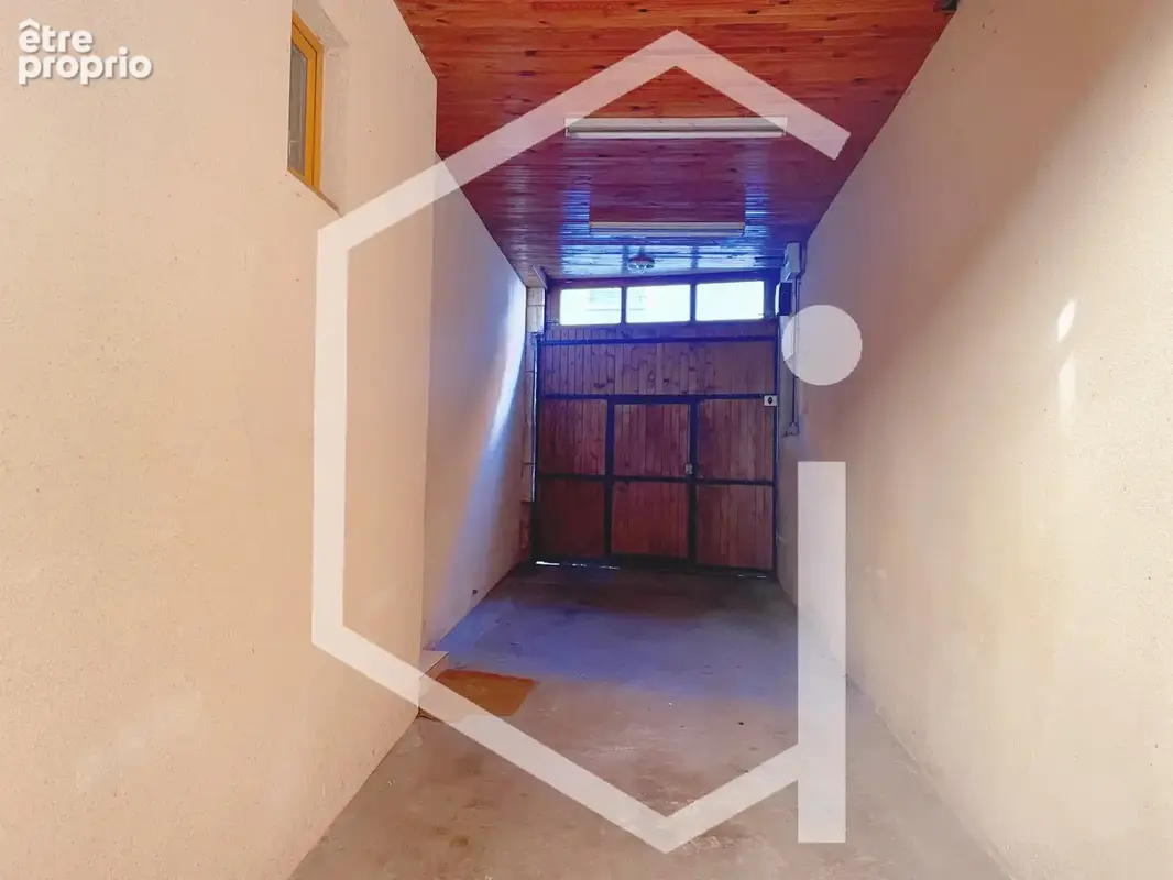 Charmante maison 138 m2 habitables avec Garage de 400 m2 - Entrains-sur-Nohain - photo 15