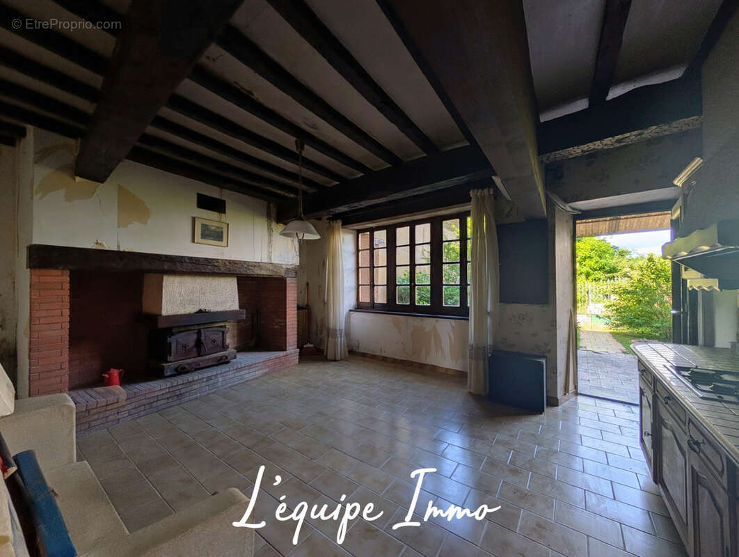 Maison à MONTPEZAT