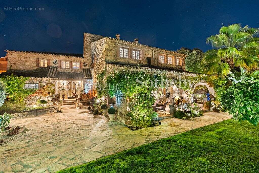 Maison à BIOT