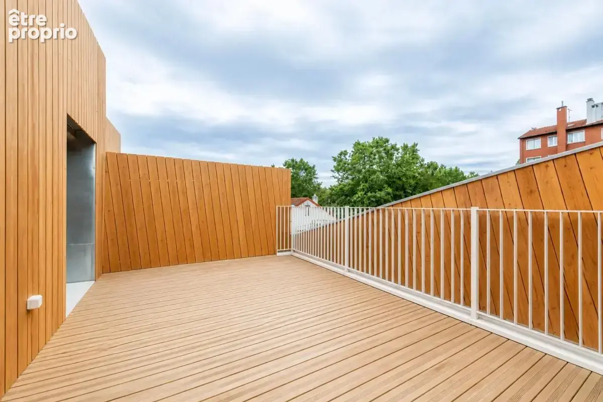 Maison de 4 pièces de 99 m² à Saint-Ouen-sur-Seine - photo 1