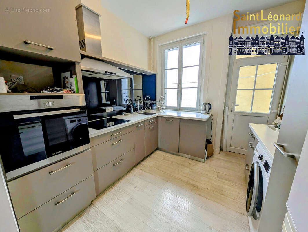 Appartement à FOUGERES