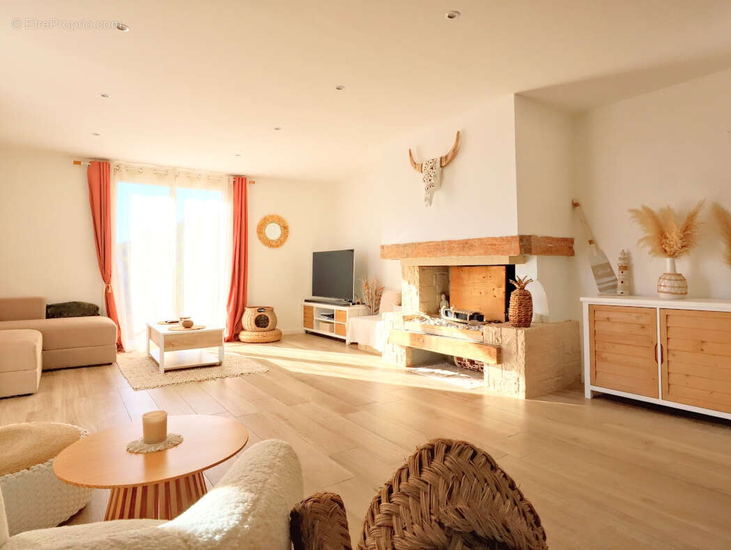 Maison à LA VALETTE-DU-VAR