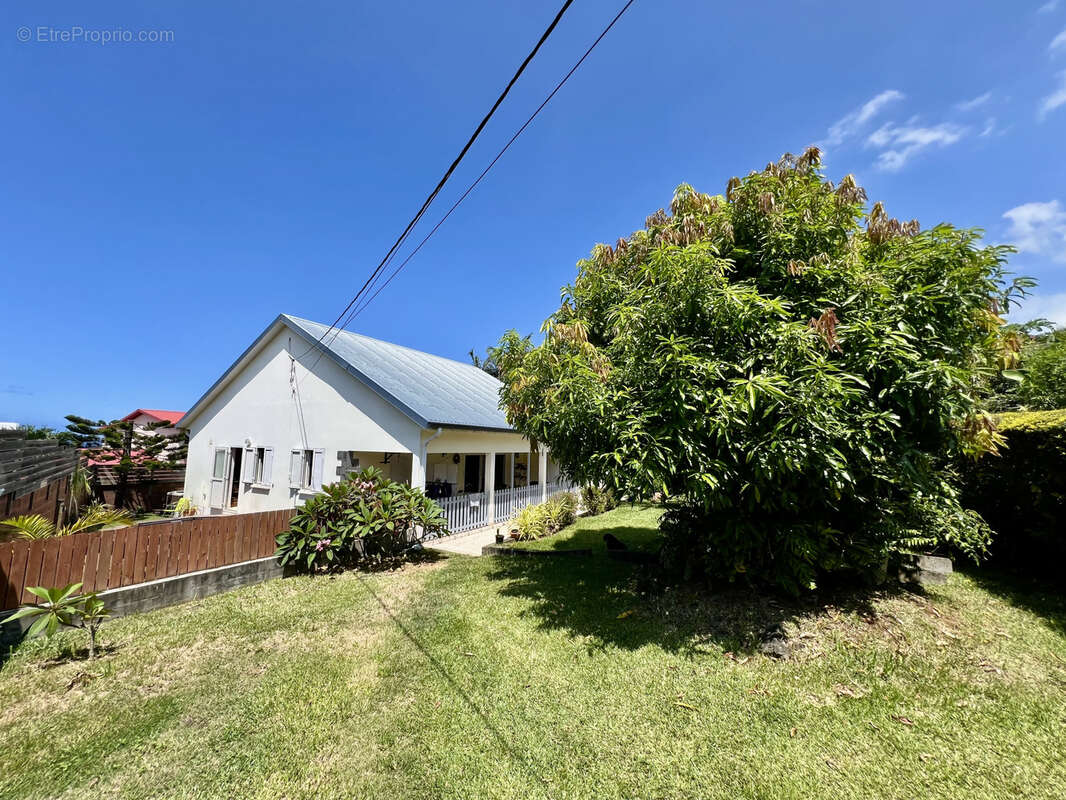 Maison à SAINT-JOSEPH