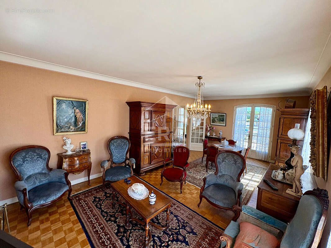 Maison Pineuilh 7 pièces, 180 m2 habitable, 5 chambres, garage,  à pied de la ville et de la gare - photo 9