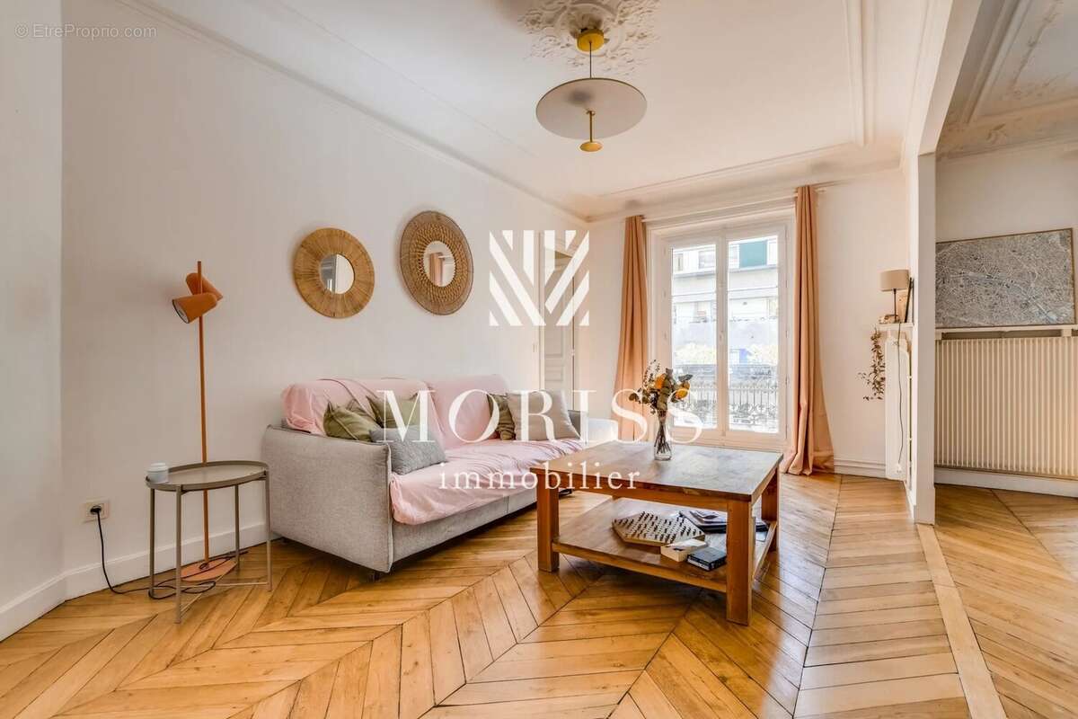 Appartement à PARIS-12E