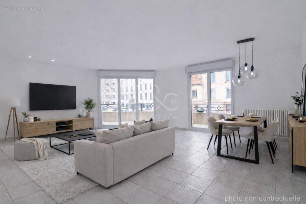 Appartement à LYON-8E