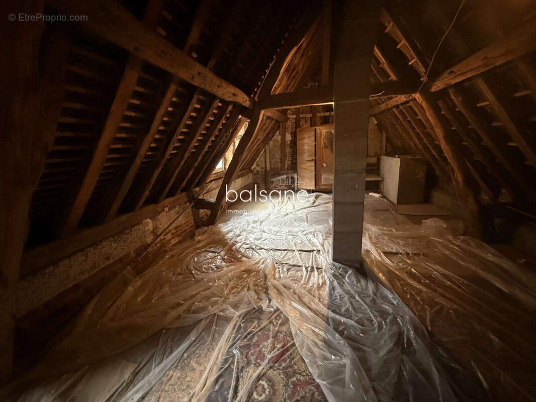 Maison à LA BOUILLE