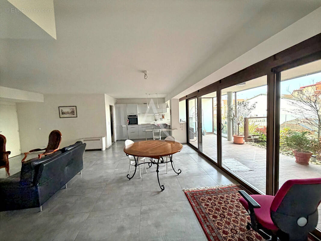 Appartement à BOURG-EN-BRESSE