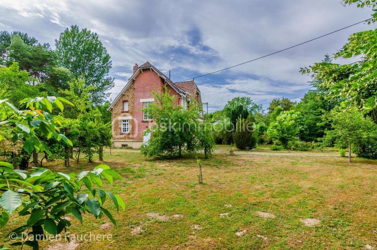 Élégante Demeure d'Architecte (1927) dans parc arboré de 1 785 m² - photo 23