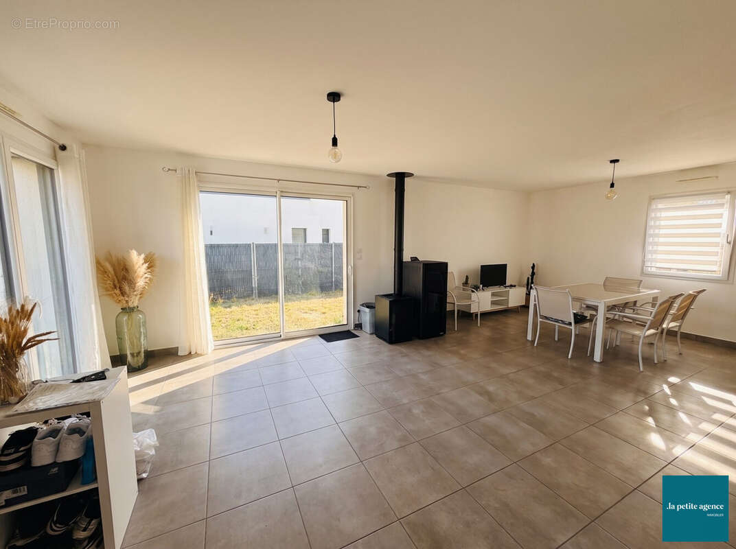 Maison 107 m² à Anguerny  - photo 7