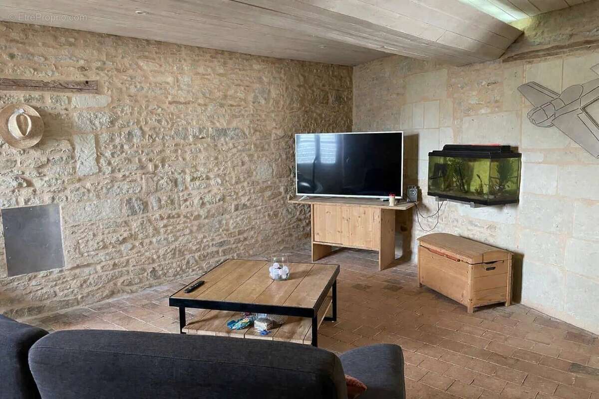 Maison à BRION-PRES-THOUET