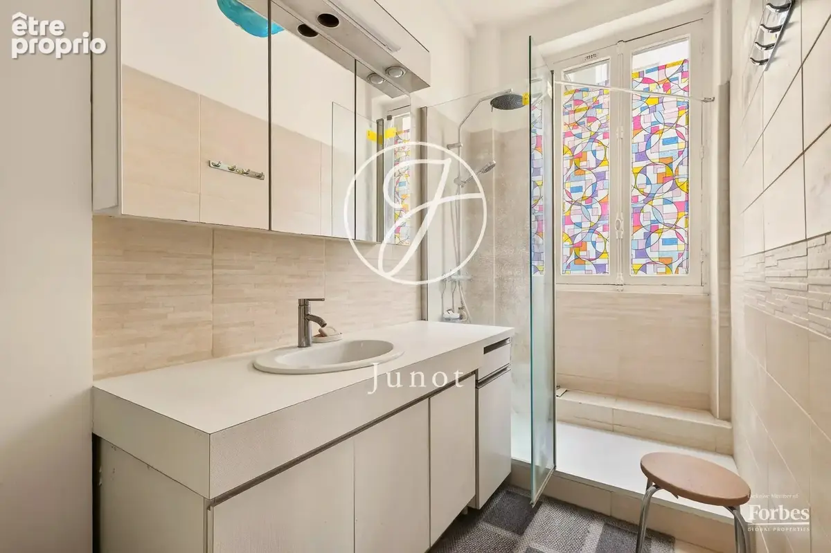 Paris 16e - MARBEAU / FOCH - Appartement  - 4 pièces - 103,32m² Carrez - 2/3 chambres - photo 18