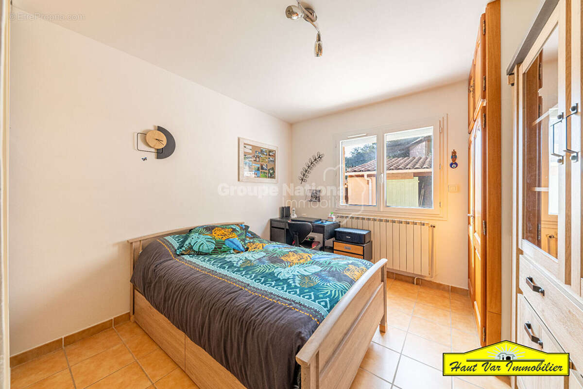 Maison à GINASSERVIS